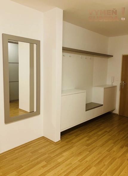 VYMEŇ SUSEDA! – VÝNIMOČNÝ 4 IZB. ZARIADENÝ BYT S DVOMA LOGGIAMI, PAŽÍTKOVÁ UL., BRATISLAVA II, RUŽINOV