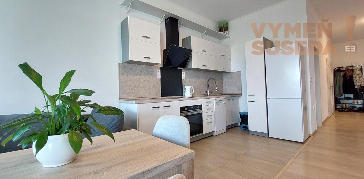 PRENAJATÉ! - VÝNIMOČNÝ 4 IZB. KOMPLETNE ZARIADENÝ RODINNÝ DOM, obec Kalinkovo