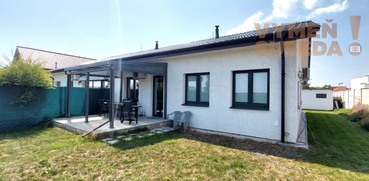 PRENAJATÉ! - VÝNIMOČNÝ 4 IZB. KOMPLETNE ZARIADENÝ RODINNÝ DOM, obec Kalinkovo