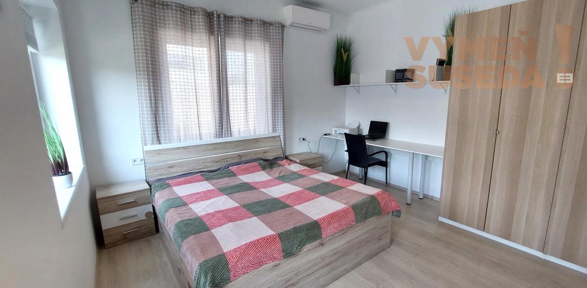 PRENAJATÉ! - VÝNIMOČNÝ 4 IZB. KOMPLETNE ZARIADENÝ RODINNÝ DOM, obec Kalinkovo