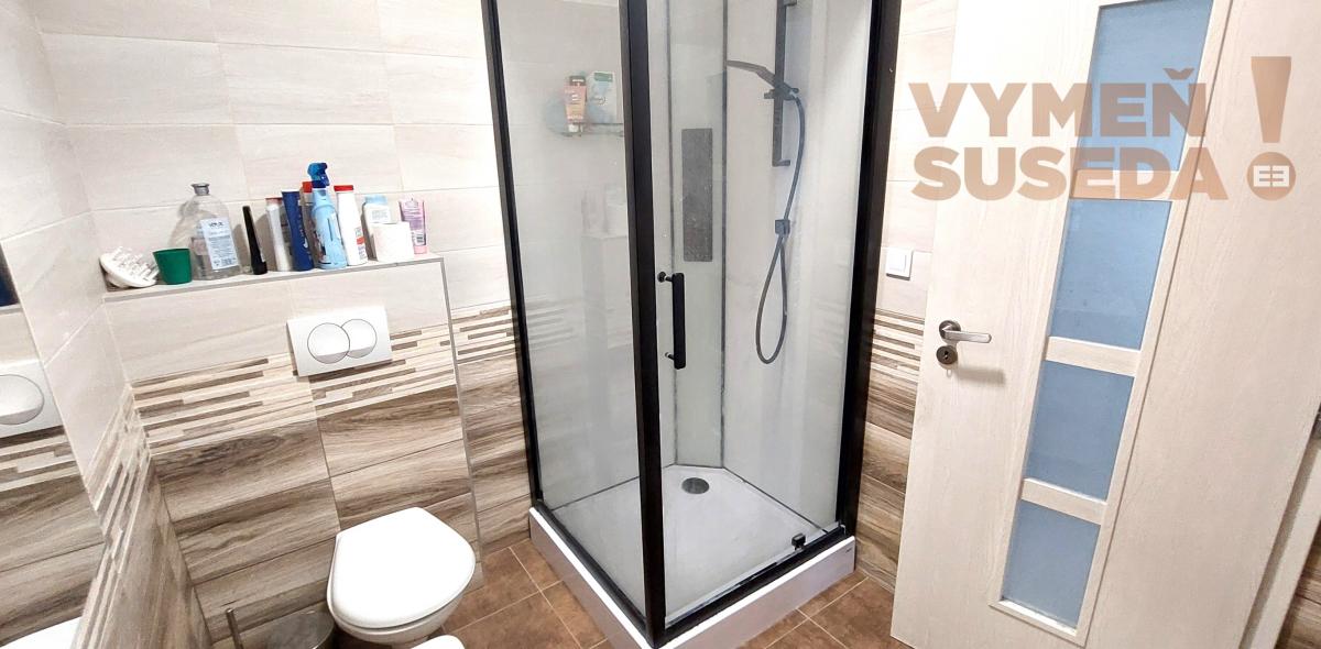 PRENAJATÉ! - VÝNIMOČNÝ 4 IZB. KOMPLETNE ZARIADENÝ RODINNÝ DOM, obec Kalinkovo