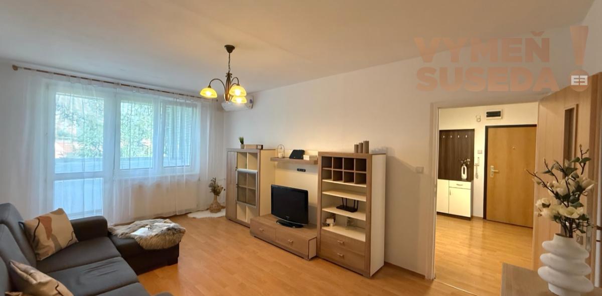 PRENAJATÉ! 3. IZB. KOMPLETNE ZARIADENÉHO SLNEČNÉHO BYTU, VÁŽSKA UL., BA II VRAKUŇA.