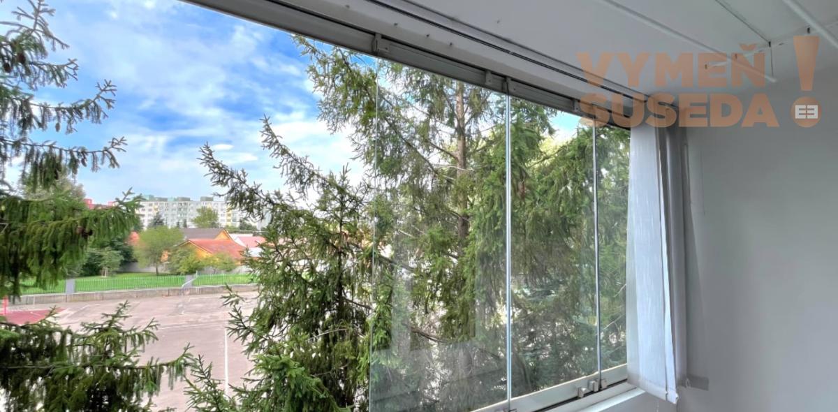 PRENAJATÉ! 3. IZB. KOMPLETNE ZARIADENÉHO SLNEČNÉHO BYTU, VÁŽSKA UL., BA II VRAKUŇA.