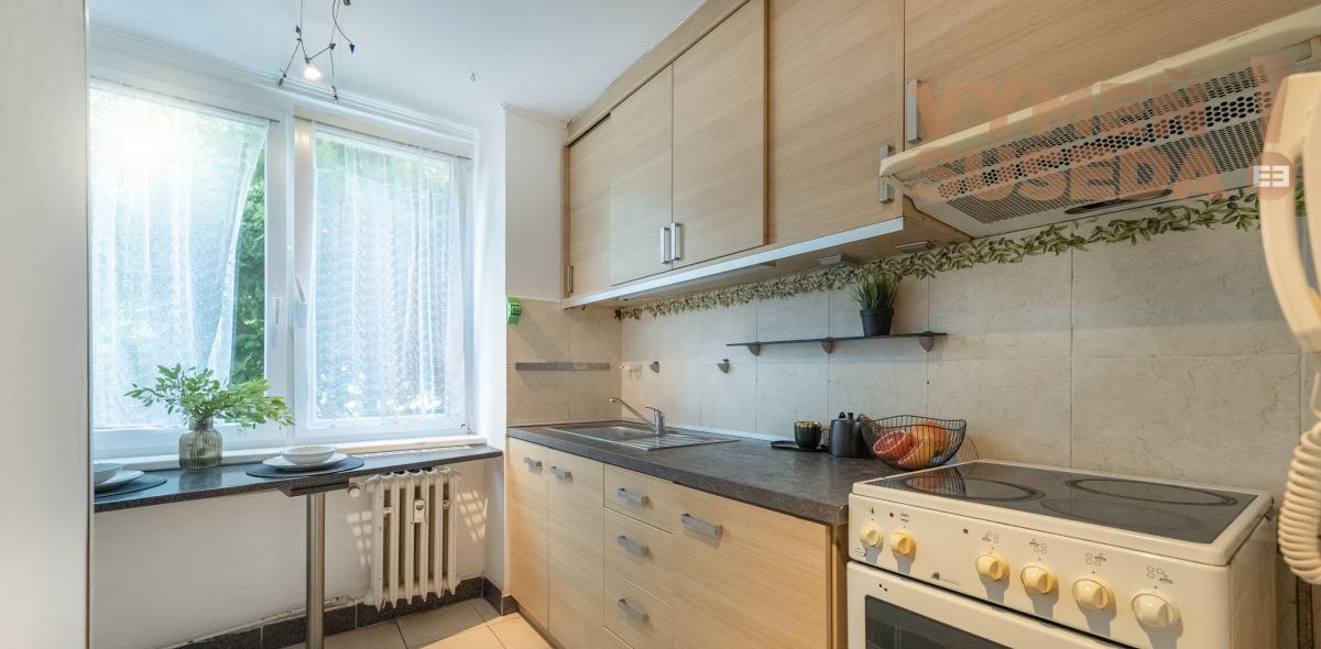 VYMEŇ SUSEDA! - VÝNIMOČNÝ TEHLOVÝ 3 IZB. BYT, PRIEVOZSKÁ UL., BA II, RUŽINOV - NIVY.