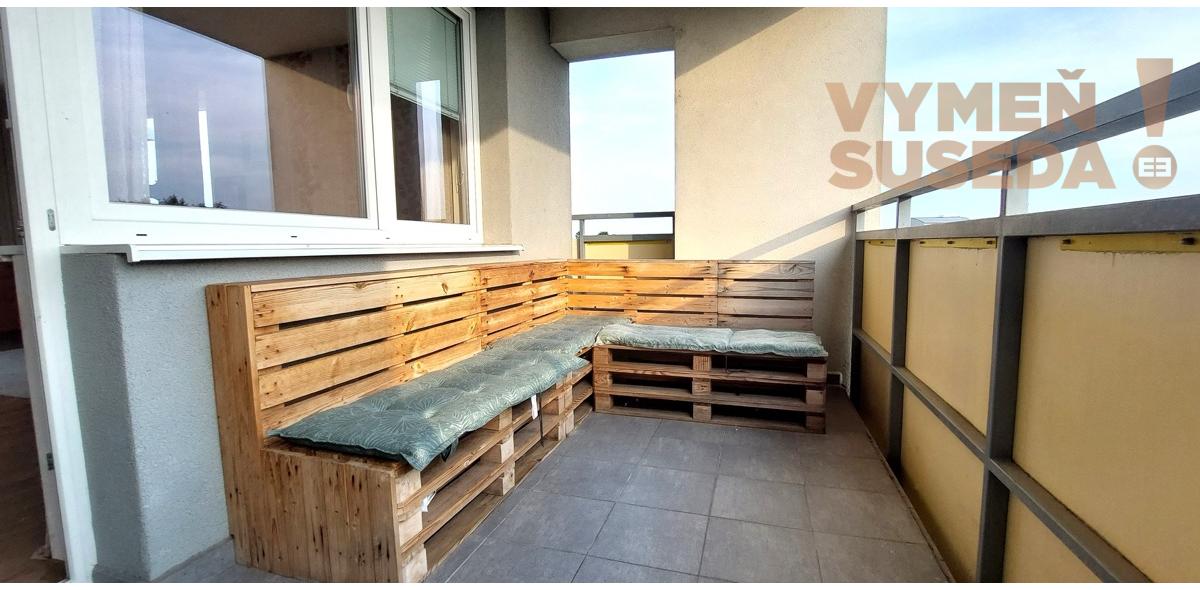 VYMEŇ SUSEDA! - VÝNIMOČNÝ 3 IZB. KOMPLETNE ZARIADENÝ BYT s parkovaním, obec Dunajská Lužná