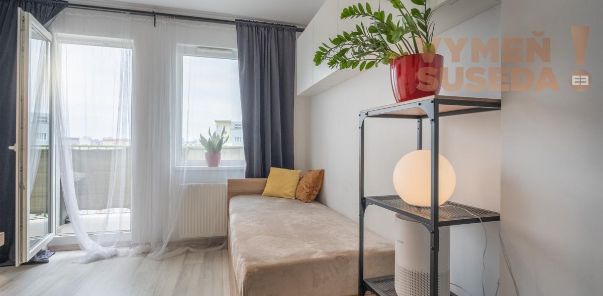 PREDANÉ- VÝNIMOČNÝ 1. IZB. BYT V TOP LOKALITE, BA II. - RUŽINOV