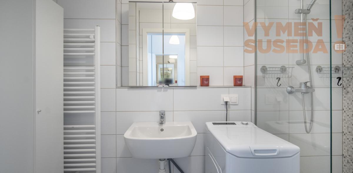 PREDANÉ- VÝNIMOČNÝ 1. IZB. BYT V TOP LOKALITE, BA II. - RUŽINOV