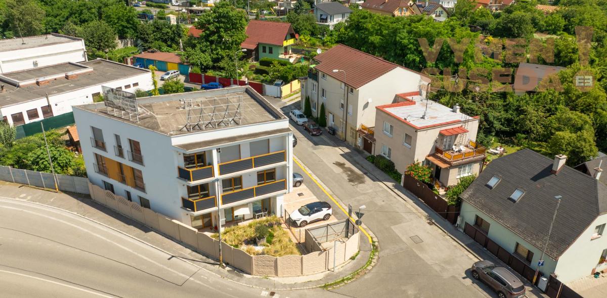 VYMEŇ SUSEDA! - 2 IZB. BYT s TERASOU, NOVOSTAVBA 67.75 m2, Rezidencia Železničná, BA II