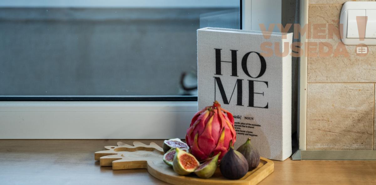 REZERVOVANÉ! - VÝNIMOČNÝ 4 IZB. ZREKONŠTRUOVANÝ BYT s LOGGIOU, VYHĽADÁVANÁ LOKALITA PETRŽALKA, SMOLENICKÁ UL., BA V.