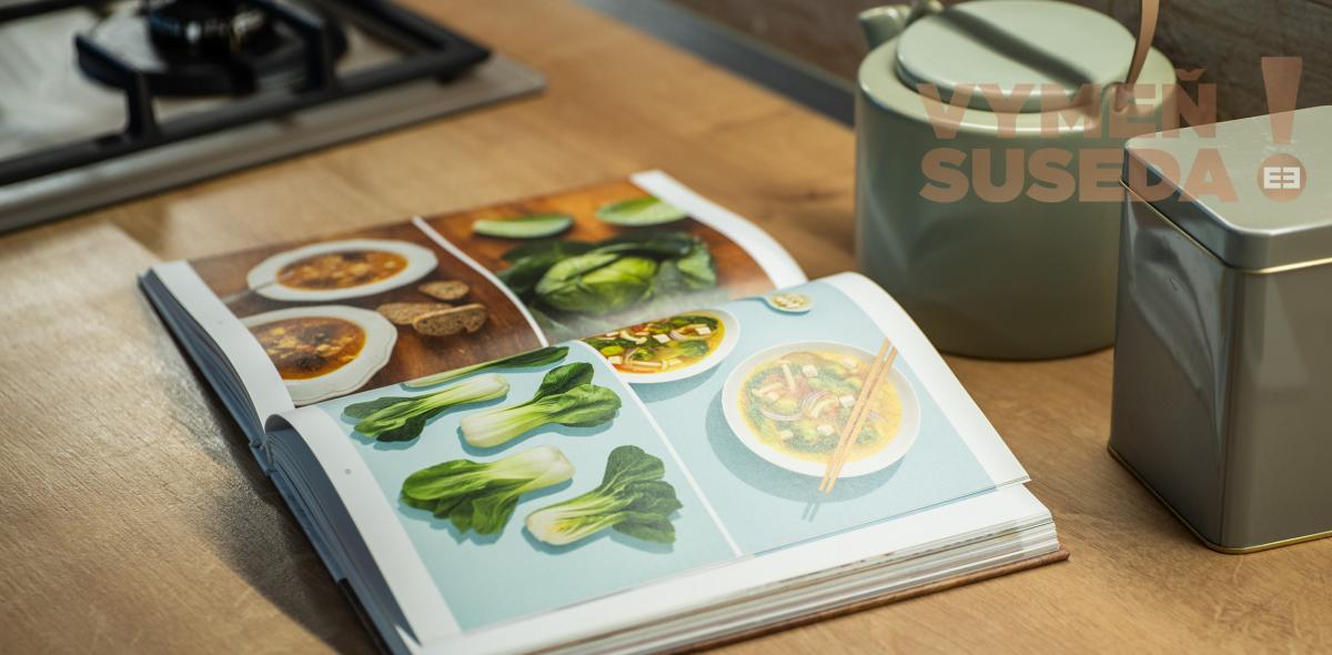 REZERVOVANÉ! - VÝNIMOČNÝ 4 IZB. ZREKONŠTRUOVANÝ BYT s LOGGIOU, VYHĽADÁVANÁ LOKALITA PETRŽALKA, SMOLENICKÁ UL., BA V.