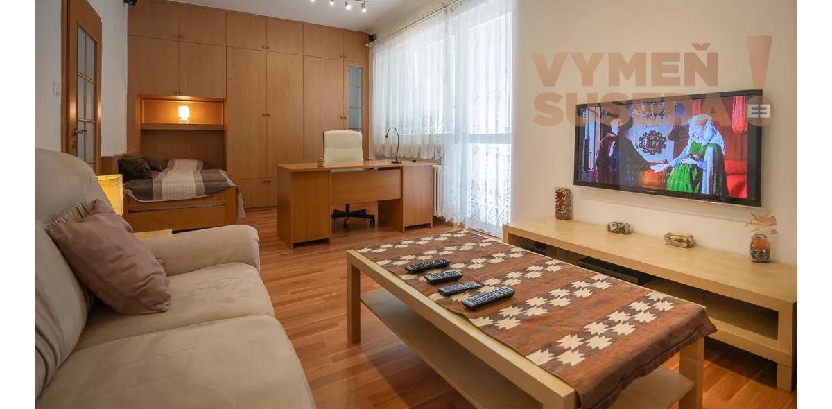 VYMEŇ SUSEDA! – VÝNIMOČNÝ 2 IZB. ZARIADENÝ BYT S BALKÓNOM, BLUMENTÁLSKA UL., BA I, STARÉ MESTO