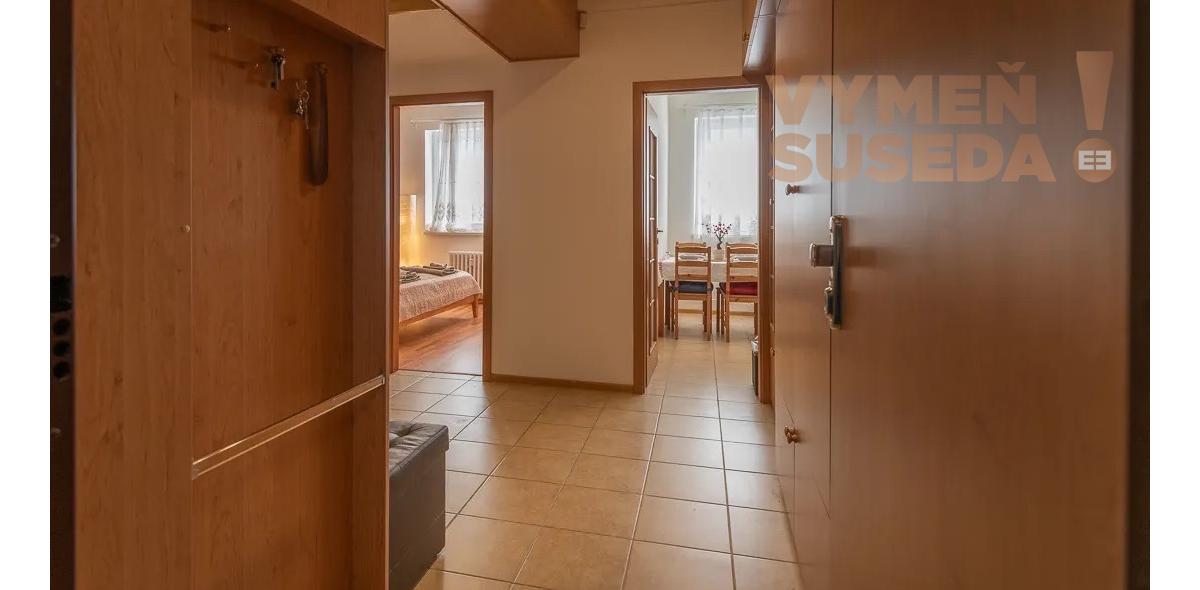 VYMEŇ SUSEDA! – VÝNIMOČNÝ 2 IZB. ZARIADENÝ BYT S BALKÓNOM, BLUMENTÁLSKA UL., BA I, STARÉ MESTO