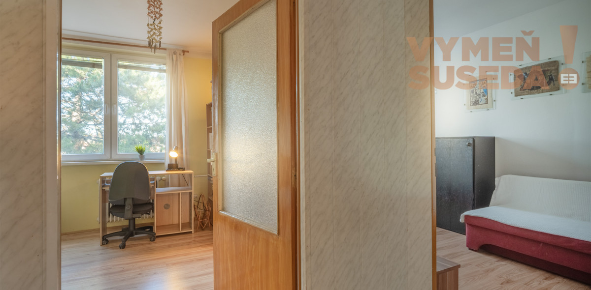 VYMEŇ SUSEDA! - VÝNIMOČNÝ 3 IZB. BYT S PRIESTRANNOU LOGGIOU A PIVNICOU, ul. BANŠELOVA., BA II. - RUŽINOV