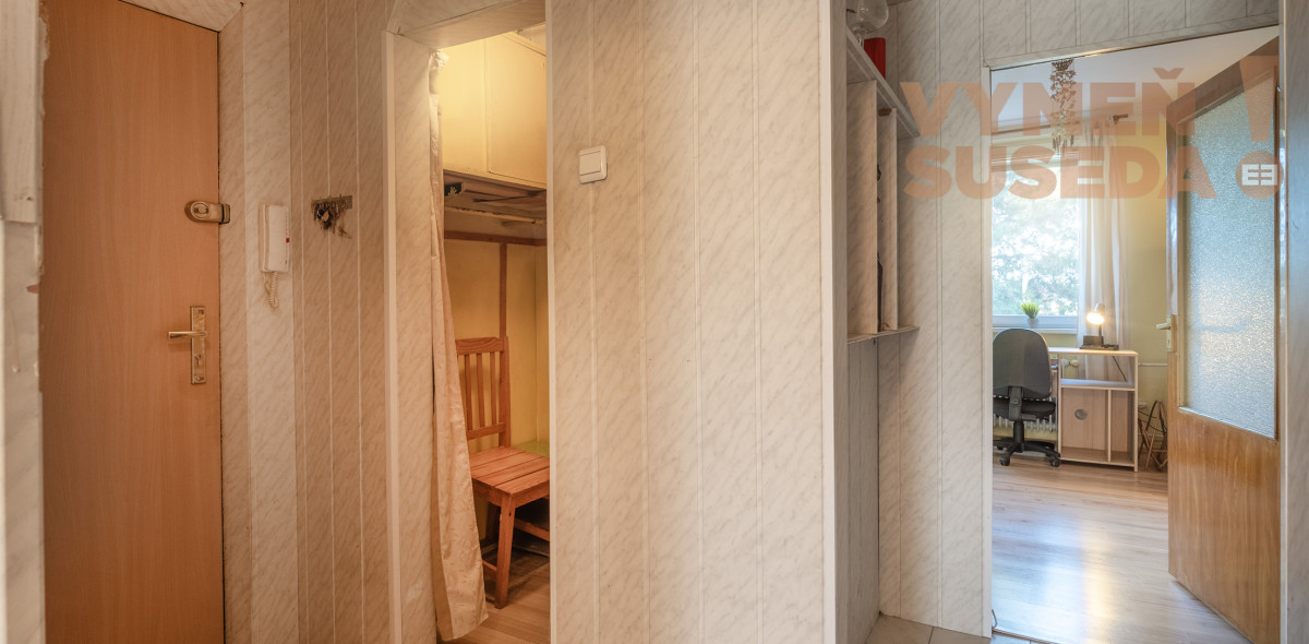 VYMEŇ SUSEDA! - VÝNIMOČNÝ 3 IZB. BYT S PRIESTRANNOU LOGGIOU A PIVNICOU, ul. BANŠELOVA., BA II. - RUŽINOV