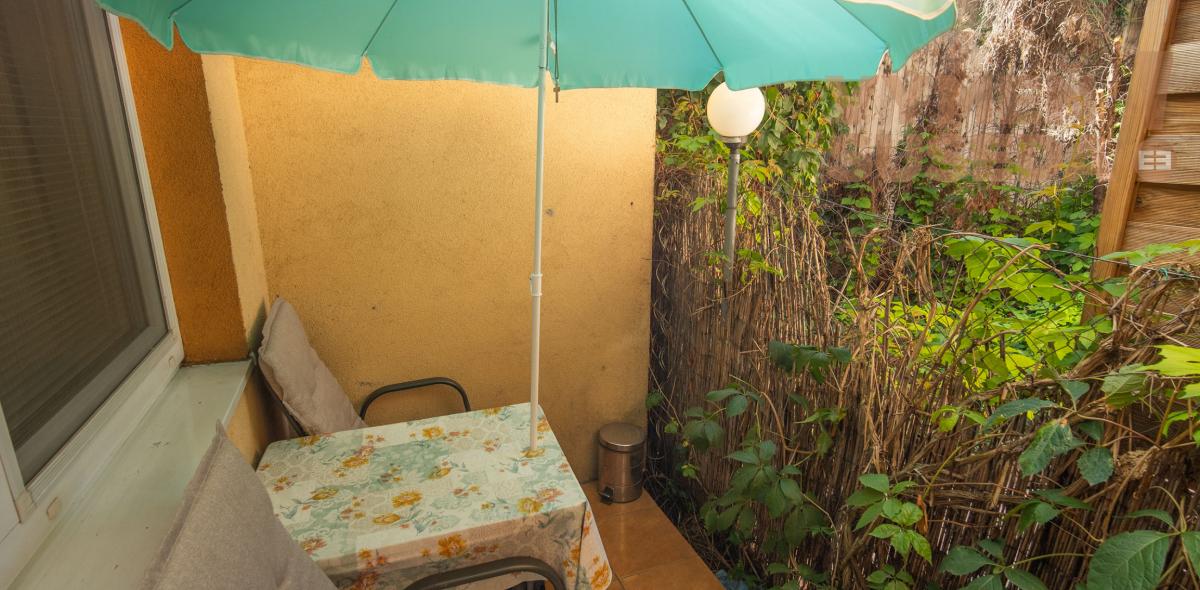 VYMEŇ SUSEDA ! -NA PREDAJ VÝNIMOČNÝ, PRIESTRANNÝ, KLIMATIZOVANÝ 3 izb. BYT S KOMERČNÝM PRIESTOROM