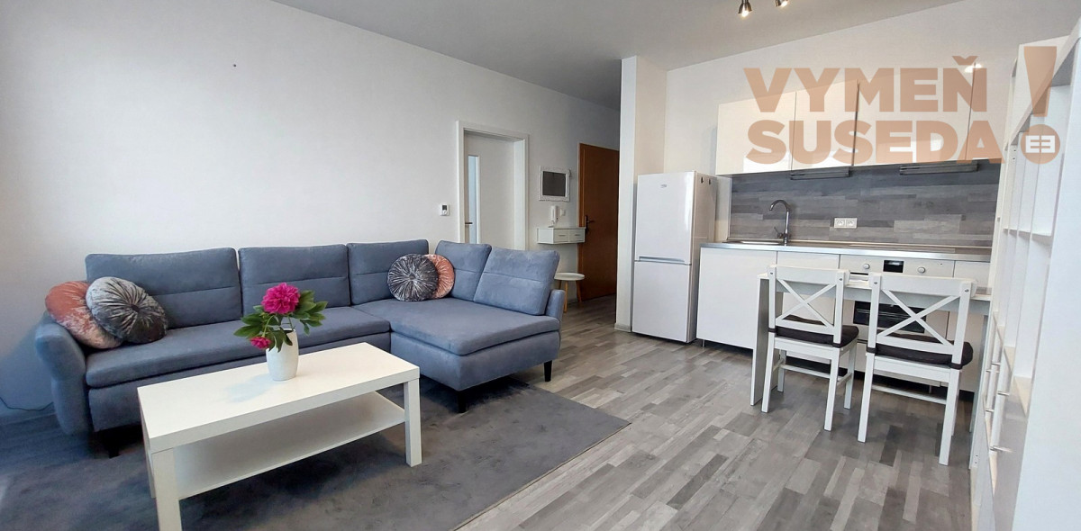 PRENAJATÉ! - VÝNIMOČNÝ 2 IZB. KOMPLETNE ZARIADENÝ BYT s parkovaním, obec Hviezdoslavov