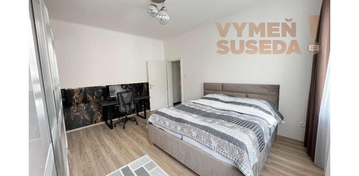 VYMEŇ SUSEDA! – Výnimočný 3izb. dizajnový byt, 87.00 m2 zariadený vo vysokom štandarde, v srdci mesta Wiener Neustadt.