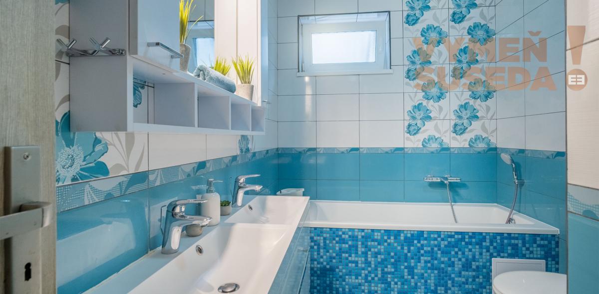 VYMEŇ SUSEDA! – 4 IZB. RODINNÝ DOM S VEĽKÝM ZÁHRADNÝM DOMČEKOM V OBĽÚBENEJ REKREAČNEJ OBLASTI, PLAVECKÝ ŠTVRTOK - VAMPÍL