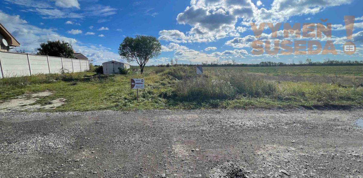 VYMEŇ SUSEDA! - Na predaj stavebný pozemok s výnimočným výhľadom 614 m² – Nové Košariská, Dunajská Lužná