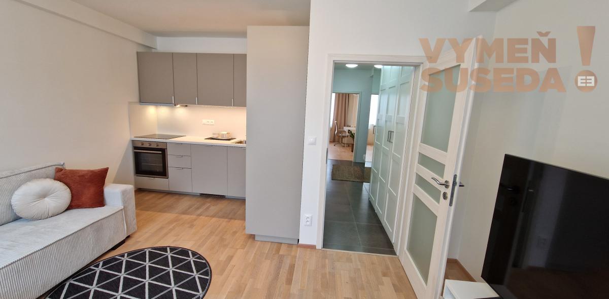 VYMEŇ SUSEDA! - 2. IZB. BYTU V ÚPLNOM CENTRE BRATISLAVY VETERNÁ ULICA.