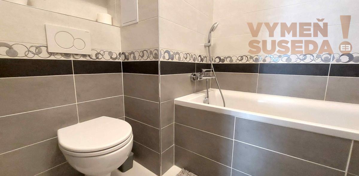 VYMEŇ SUSEDA! - VÝNIMOČNÝ 1 IZB. KOMPLETNE ZARIADENÝ BYT s parkovaním, obec Miloslavov