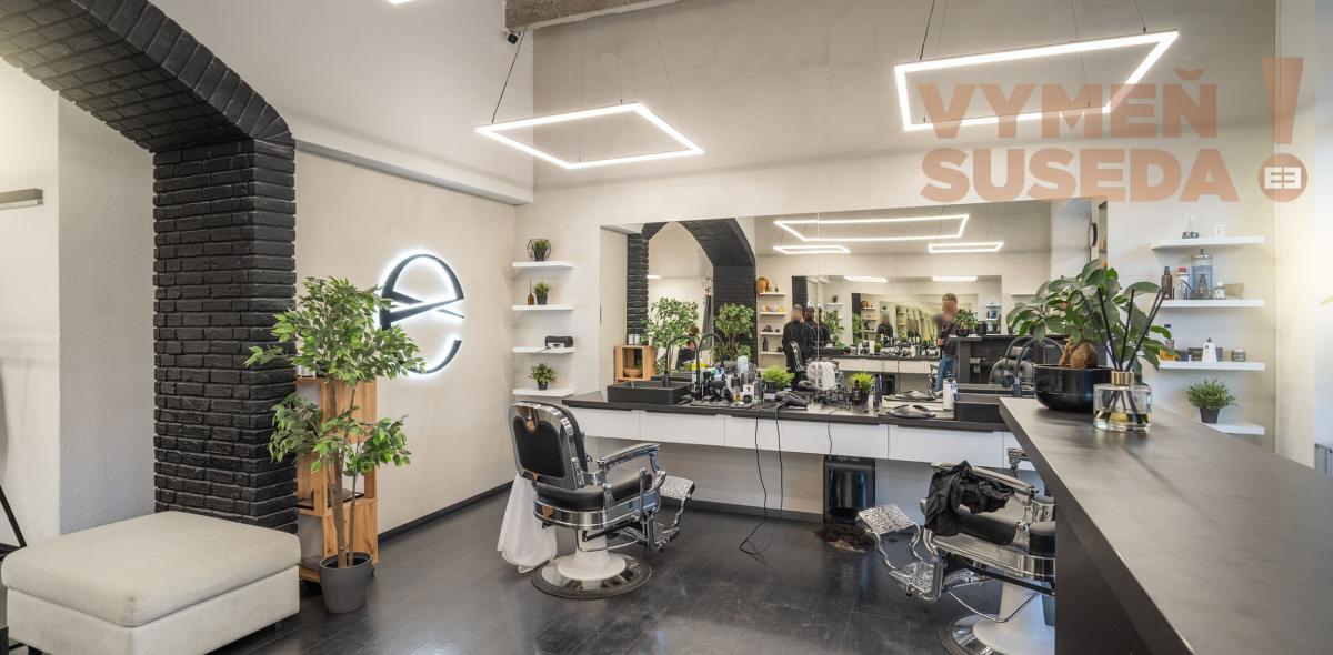 ESTATE INVEST! - VÝNIMOČNÝ KOMERČNÝ PRIESTOR v srdci Starého Mesta – roh Dunajskej a Klemensovej ulice, BA I – Staré mesto.