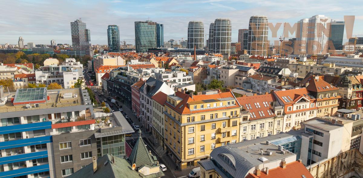 ESTATE INVEST! - VÝNIMOČNÝ KOMERČNÝ PRIESTOR v srdci Starého Mesta – roh Dunajskej a Klemensovej ulice, BA I – Staré mesto.