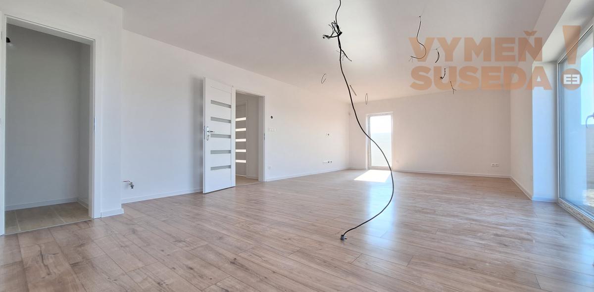 Rezervované! - VYMEŇ SUSEDA! - VÝNIMOČNÝ 4 IZB. RD - NOVOSTAVBA v ŠTADARDE, HRUBÁ BORŠA.