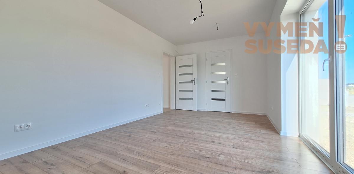 Rezervované! - VYMEŇ SUSEDA! - VÝNIMOČNÝ 4 IZB. RD - NOVOSTAVBA v ŠTADARDE, HRUBÁ BORŠA.