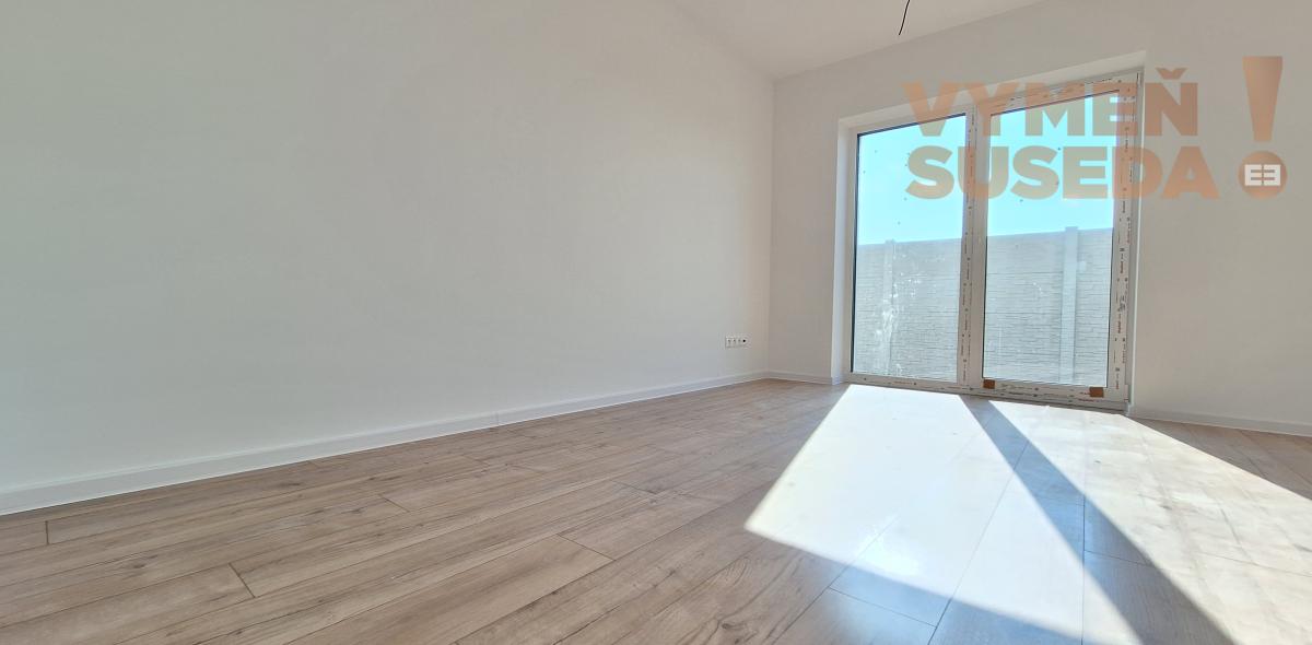 Rezervované! - VYMEŇ SUSEDA! - VÝNIMOČNÝ 4 IZB. RD - NOVOSTAVBA v ŠTADARDE, HRUBÁ BORŠA.