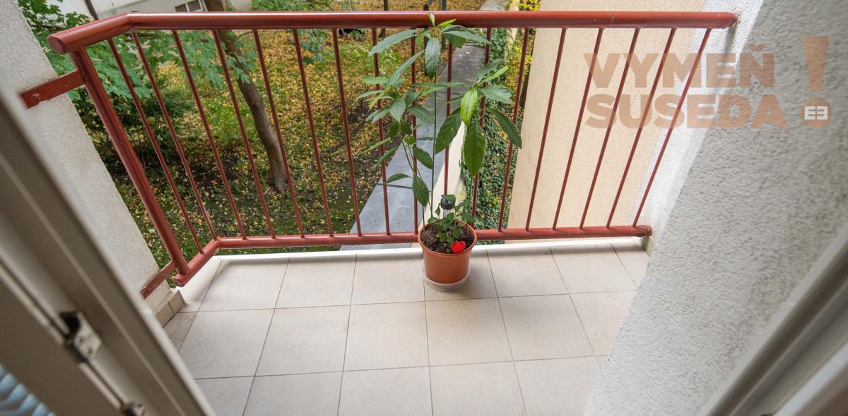 VYMEŇ SUSEDA! – NA PREDAJ VÝNIMOČNÝ 2 IZBOVÝ BYT V SRDCI BRATISLAVY – M.Č. STARÉ MESTO /ŠPITÁLSKA ULICA