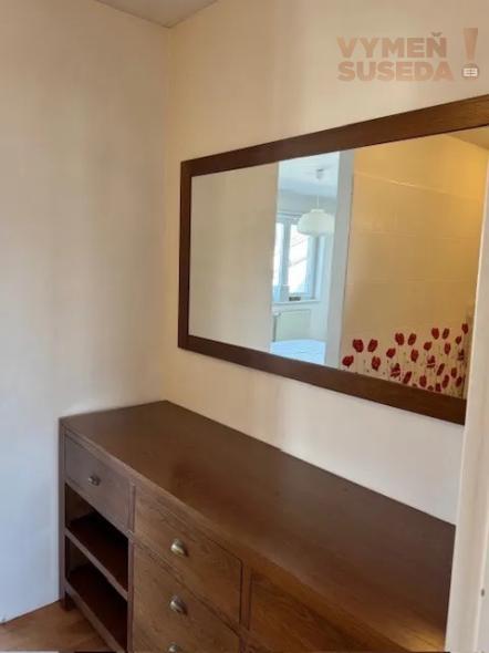 VYMEŇ SUSEDA! – VÝNIMOČNÝ 2 IZB. ZARIADENÝ BYT S DVOMA TERASAMI A GARÁŽOVÝM STÁTÍM, PRI STRELNICI, BA II, RUŽINOV