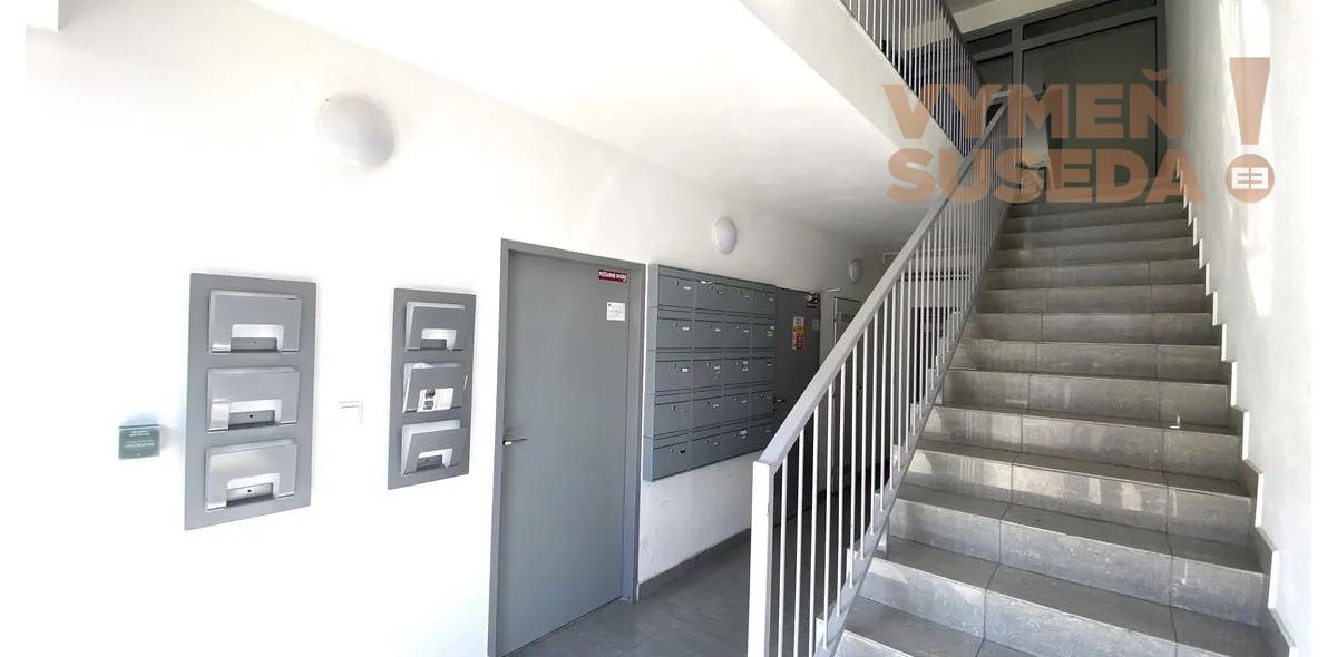 VYMEŇ SUSEDA! – VÝNIMOČNÝ 2 IZB. ZARIADENÝ BYT S BALKÓNOM, NA PIESKU, BA II, RUŽINOV