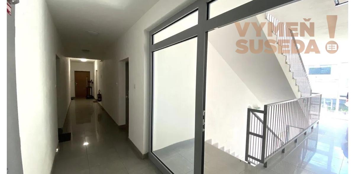 VYMEŇ SUSEDA! – VÝNIMOČNÝ 2 IZB. ZARIADENÝ BYT S BALKÓNOM, NA PIESKU, BA II, RUŽINOV