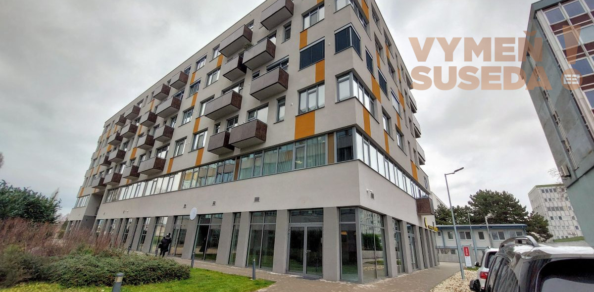 VYMEŇ SUSEDA – Na prenájom TOP prízemný obchodný nebytový priestor v novostavbe OMNIA -Ružinov /53m2/, parkovanie v cene