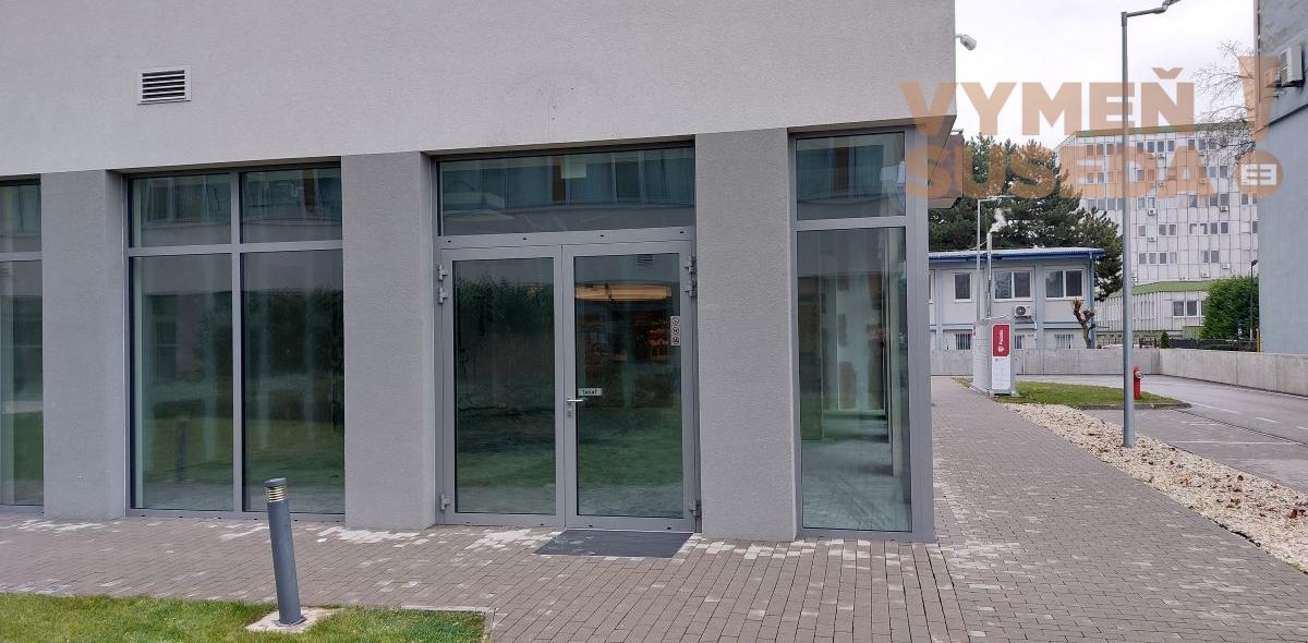 VYMEŇ SUSEDA – TOP prízemný obchodný priestor na prenájom - OMNIA -Ružinov /106m2/ + 2x parkovacie miesto