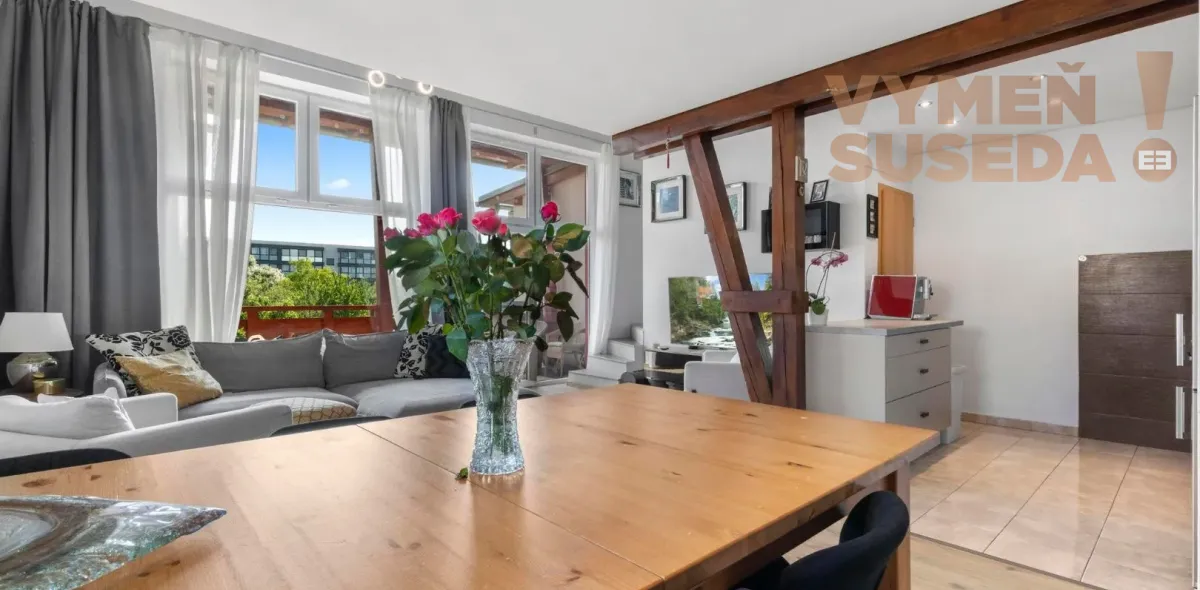 VYMEŇ SUSEDA! - Luxusné bývanie s atmosférou rodinného domu – 4-izbový mezonet so záhradou |Dunajská Lužná