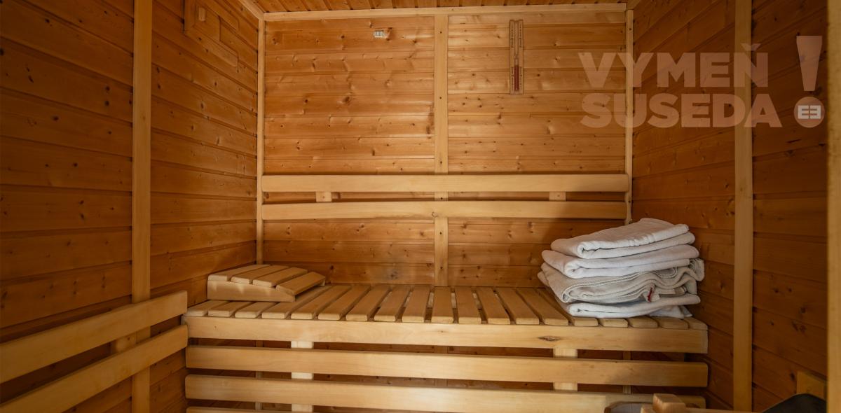 VYMEŇ SUSEDA – Na predaj výnimočný rodinný dom s bazénom, saunou a garážou v Bratislave – Podunajské Biskupice