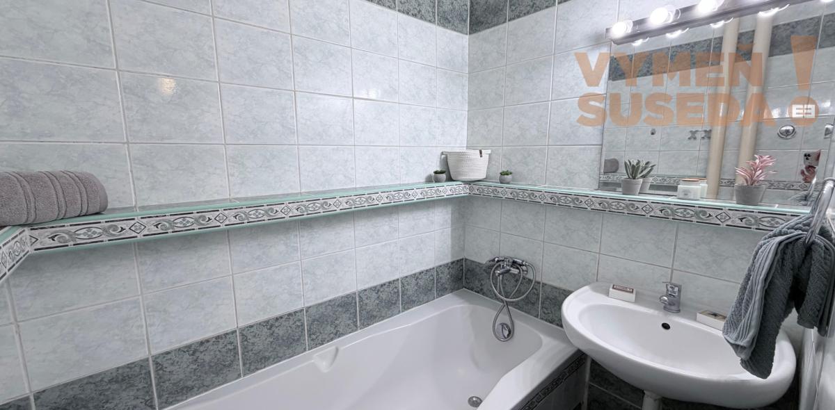 VYMEŇ SUSEDA! - 2,5 - izbový zariadený byt v najobľúbenejšej mestskej časti BA Ružinov – Haburská ulica