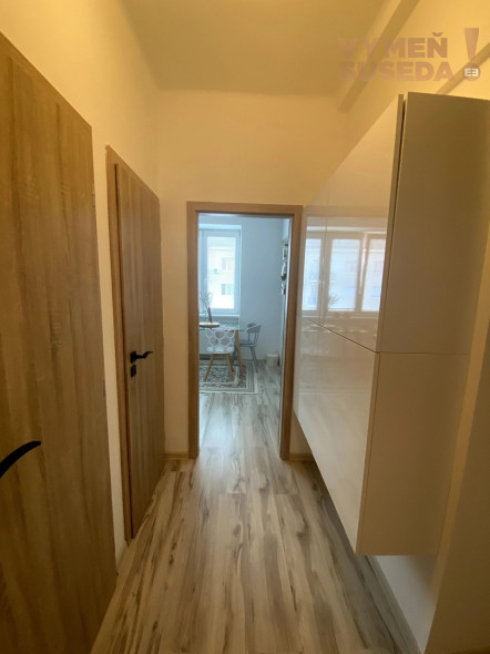 VYMEŇ SUSEDA! - VÝNIMOČNÝ 2 IZB. BYT, SIBÍRSKA, BRATISLAVA III, NOVÉ MESTO, PET FRIENDLY,