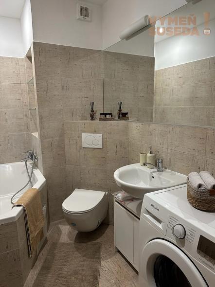 VYMEŇ SUSEDA! - VÝNIMOČNÝ 2 IZB. BYT S BAZÉNOM A ZÁHRADOU, DOLNÁ, BRATISLAVA I, STARÉ MESTO,