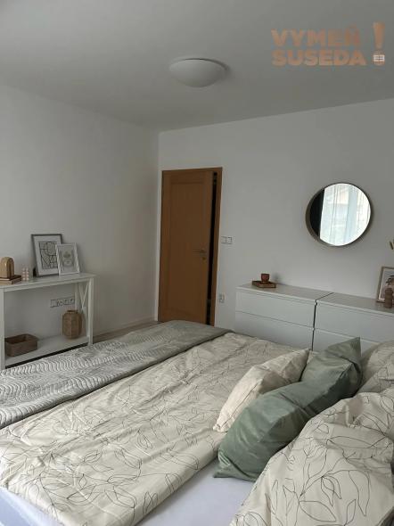 VYMEŇ SUSEDA! - VÝNIMOČNÝ 2 IZB. BYT S BAZÉNOM A ZÁHRADOU, DOLNÁ, BRATISLAVA I, STARÉ MESTO,