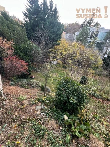 VYMEŇ SUSEDA! - VÝNIMOČNÝ 2 IZB. BYT S BAZÉNOM A ZÁHRADOU, DOLNÁ, BRATISLAVA I, STARÉ MESTO,