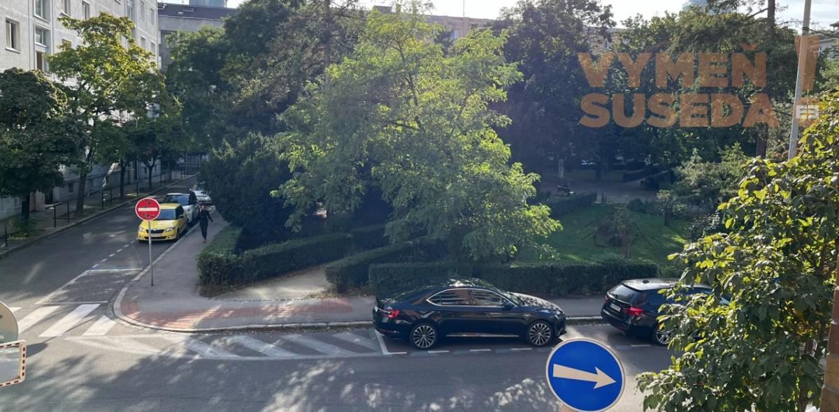 VYMEŇ SUSEDA! - VÝNIMOČNÝ 2 IZB. BYT S BALKÓNOM, BERNOLÁKOVA, BRATISLAVA I, STARÉ MESTO, PET FRIENDLY,