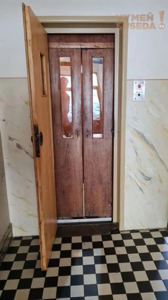 VYMEŇ SUSEDA! - VÝNIMOČNÝ 2 IZB. BYT, LERMONTOVOVA, BRATISLAVA I, STARÉ MESTO,