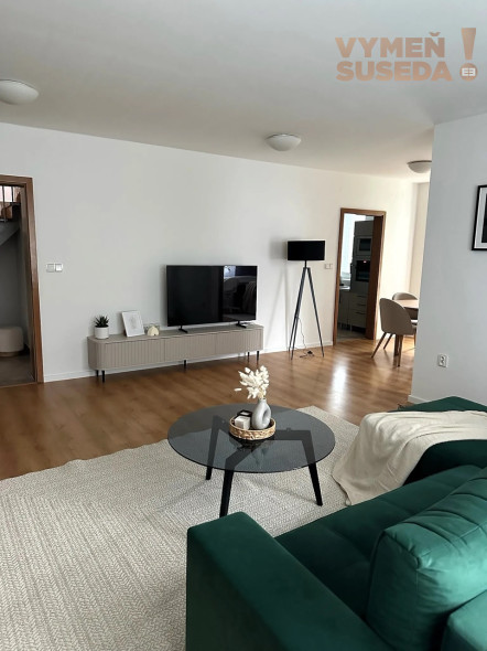 VYMEŇ SUSEDA! - VÝNIMOČNÝ 4 IZB. MEZONET S BALKÓNOM, BAZÉNOM A ZÁHRADOU, DOLNÁ, BRATISLAVA I, STARÉ MESTO,