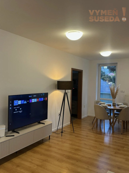 VYMEŇ SUSEDA! - VÝNIMOČNÝ 4 IZB. MEZONET S BALKÓNOM, BAZÉNOM A ZÁHRADOU, DOLNÁ, BRATISLAVA I, STARÉ MESTO,