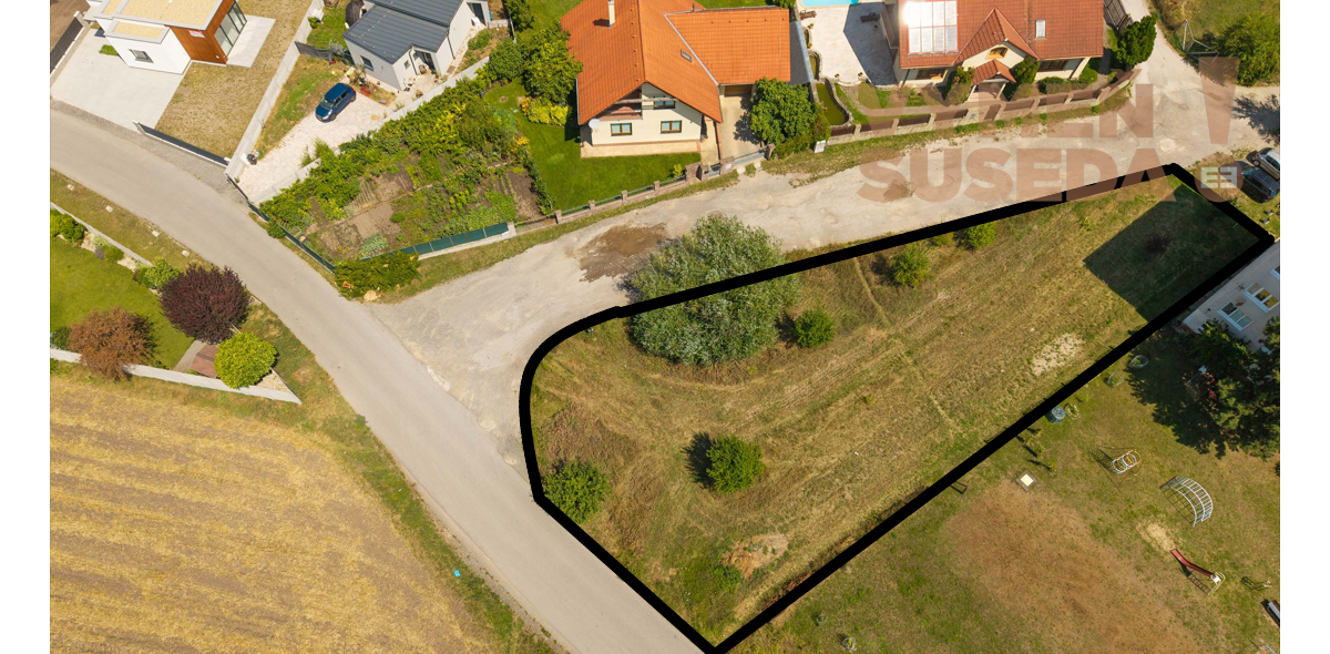 VYMEŇ SUSEDA! - Výnimočný, stavebný pozemok na predaj 1154.00 m2 + podiel na ceste, všetky IS, Stupava.