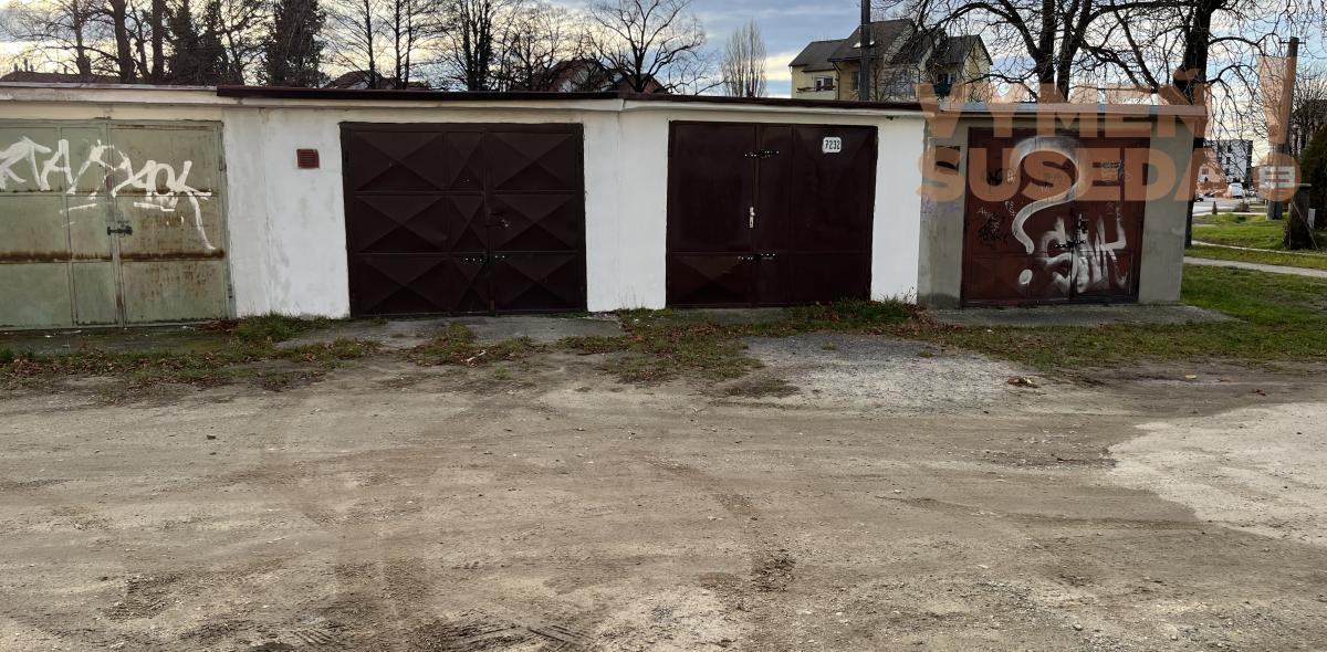 VYMEŇ SUSEDA! PONUKAME NA PREDAJ SAMOSTATNÚ GARÁŽ 22.75m2, STUPAVA