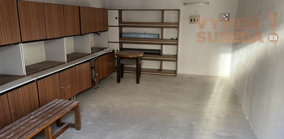 VYMEŇ SUSEDA! PONUKAME NA PREDAJ SAMOSTATNÚ GARÁŽ 22.75m2, STUPAVA